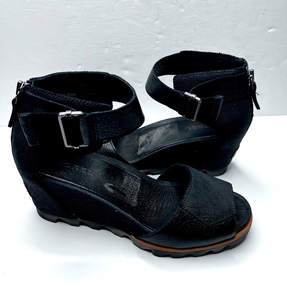 Sorel Joanie II Wedge Heel Ankle Strap Sandal Size 8.5